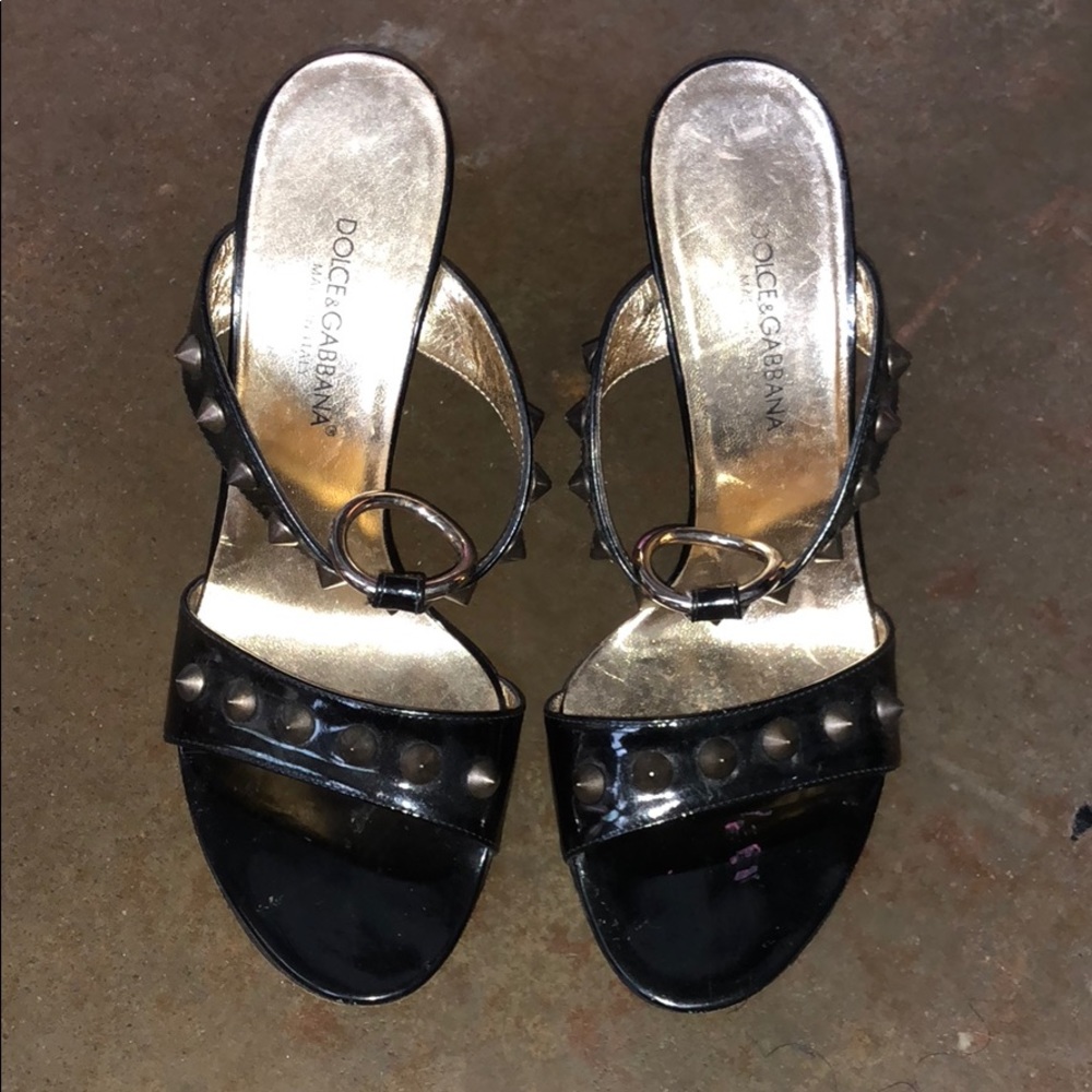 Dolce & Gabbana black and gold spike heels